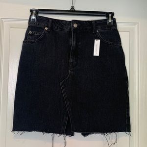 Topshop Moto Black Denim Skirt size 6